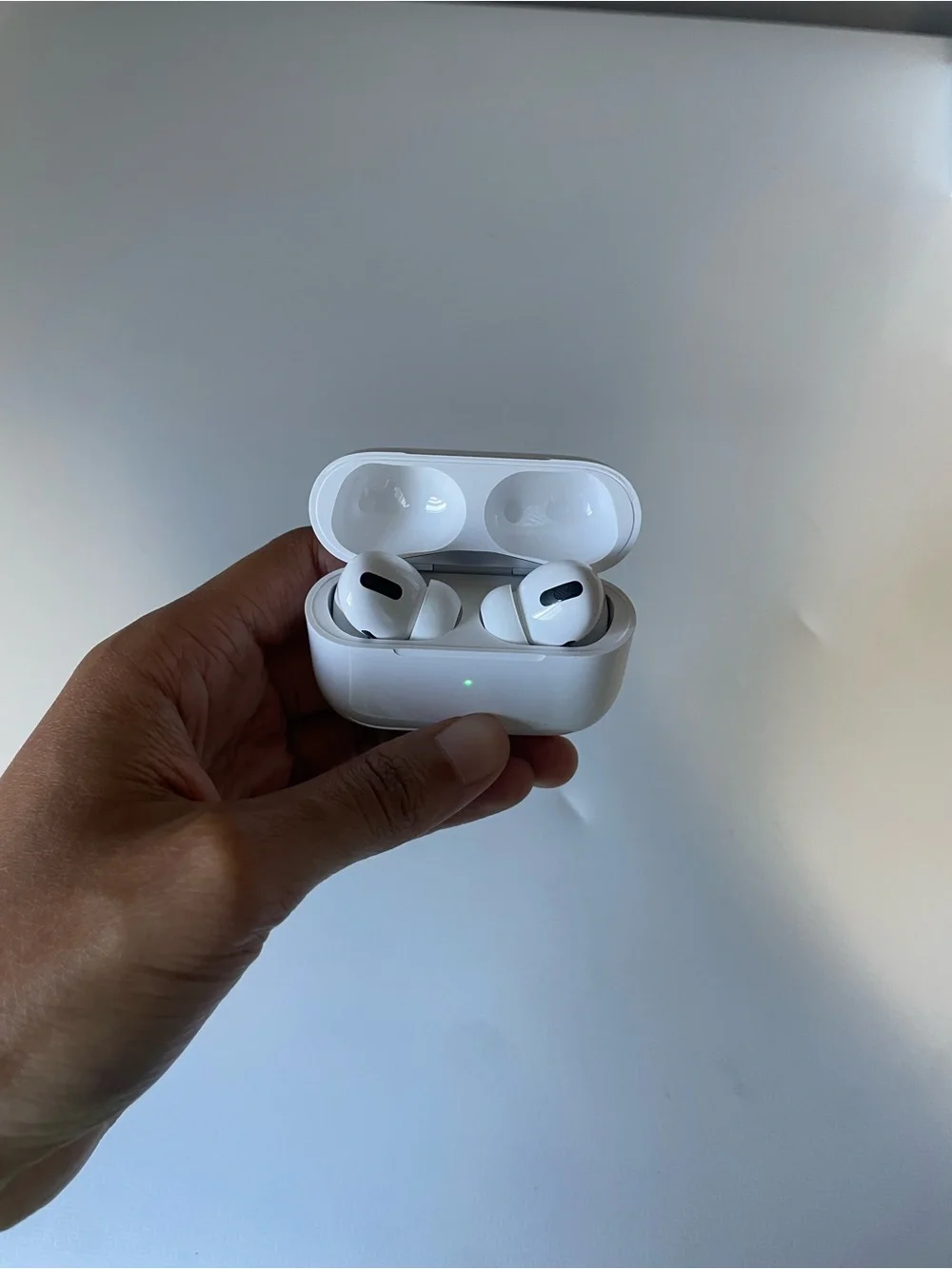 AirPods Pro Wireless Earbuds - White